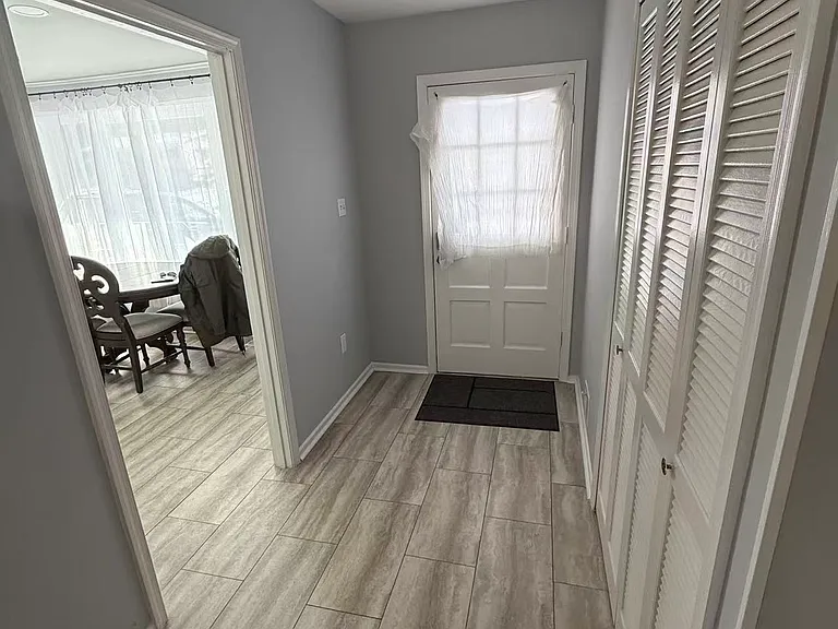 1716 Pine Valley Dr — Photo 5