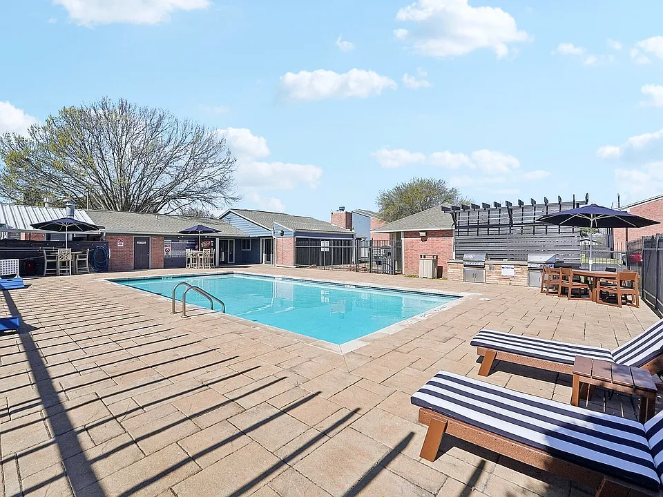 Azur Apartments, Waco, Texas