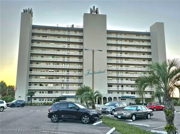 2131 Lakeview Dr APT 400, Sebring, FL 33870