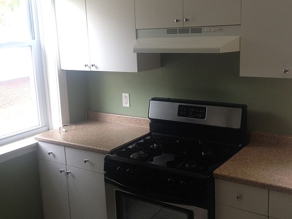2nd image of 7317 Amherst Ave