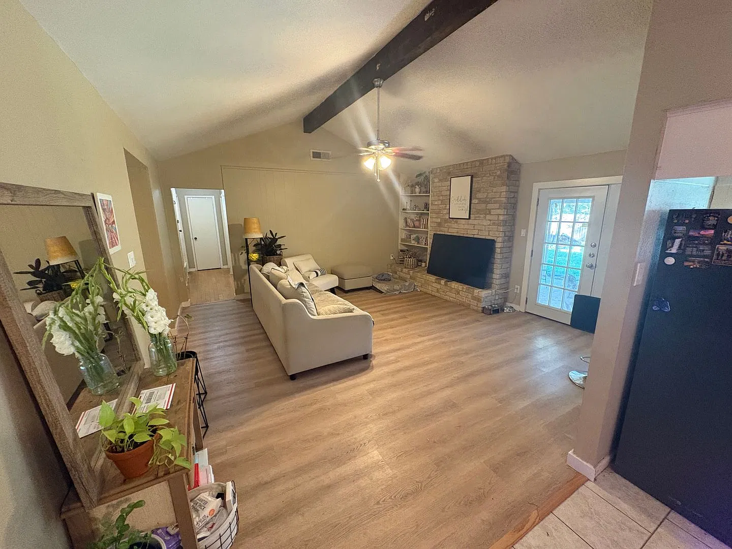 Lovely home for lease in North Austin! Come see!! — Photo 4