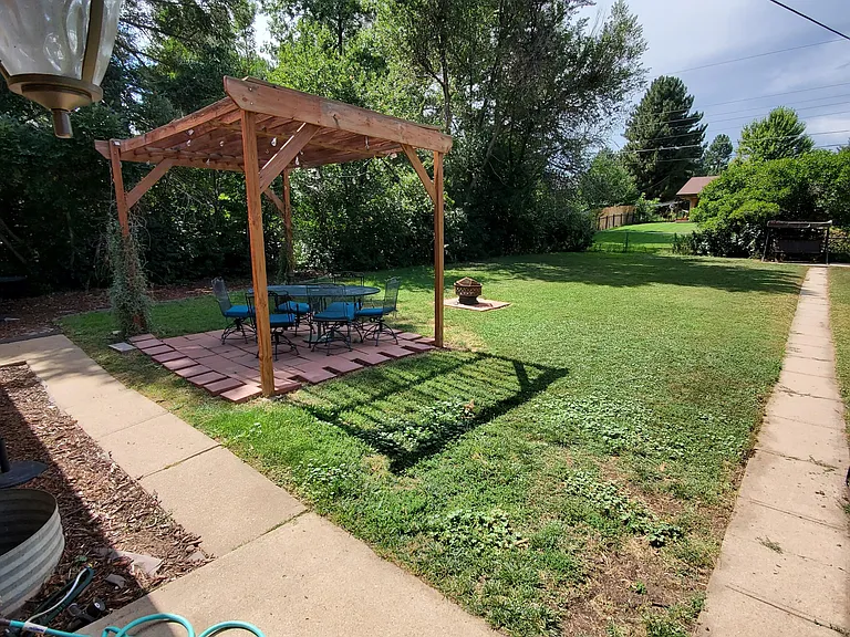 6537 S Gallup St — Photo 17