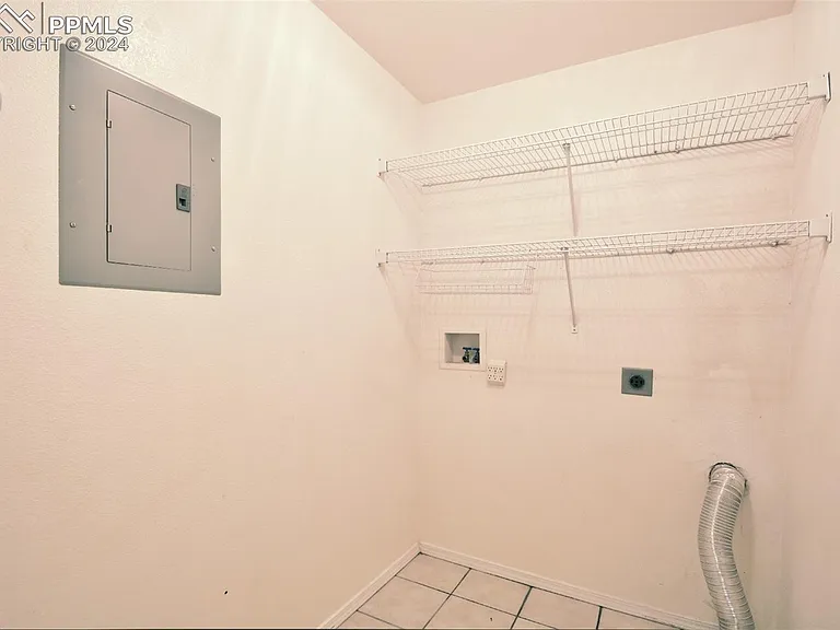 3830 Strawberry Field Grv #A — Photo 8