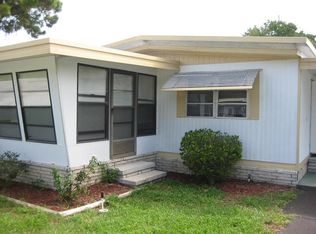 136 Hibiscus Way, Leesburg, FL 34748