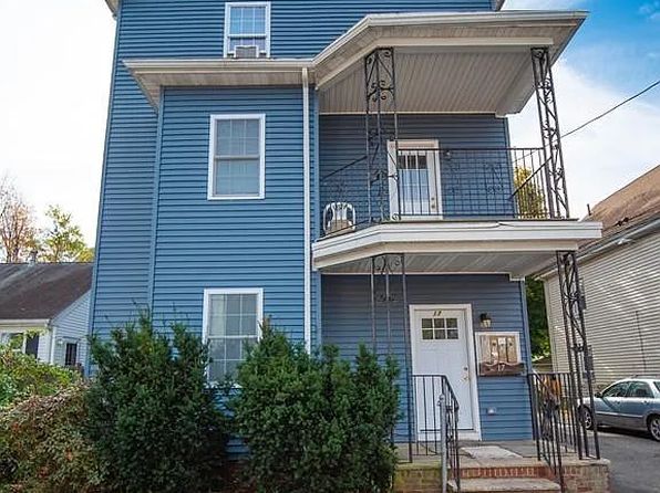 17 Grand St #3, Brockton, MA