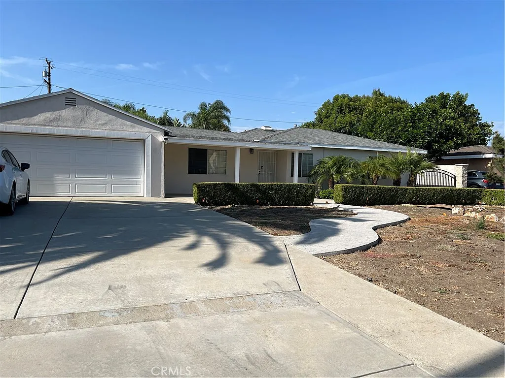 3 bed, 2848 sqft, $3,000 — Photo 1