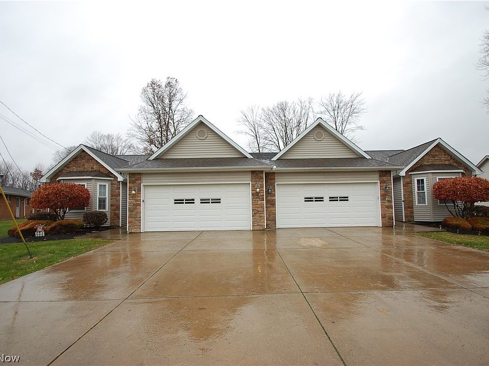 1st image of 784 Elmwood Dr