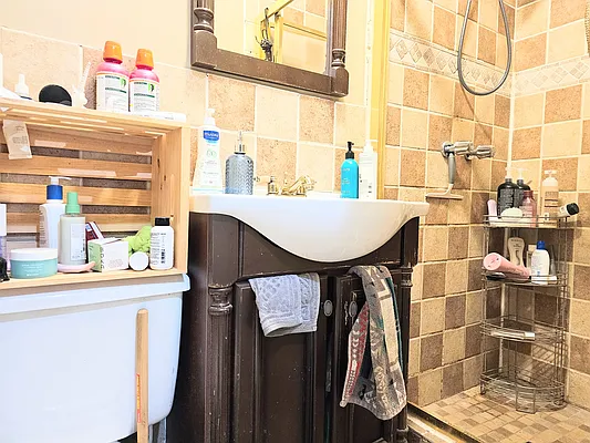 Rented by Virtual Real Estate | media 5