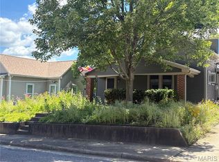 310 Hooker St, Washington, MO 63090