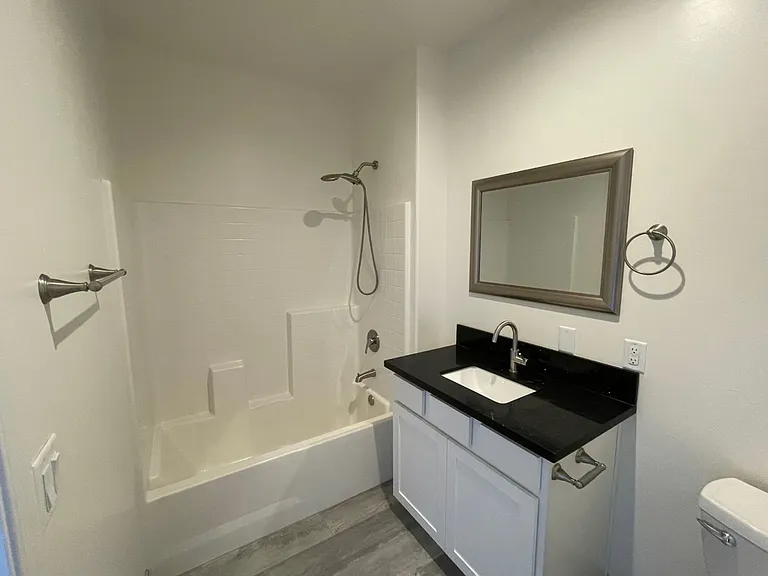 3048 Shoshone Dr — Photo 11