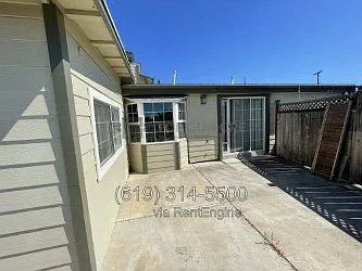 2430 Bartel St — Photo 13