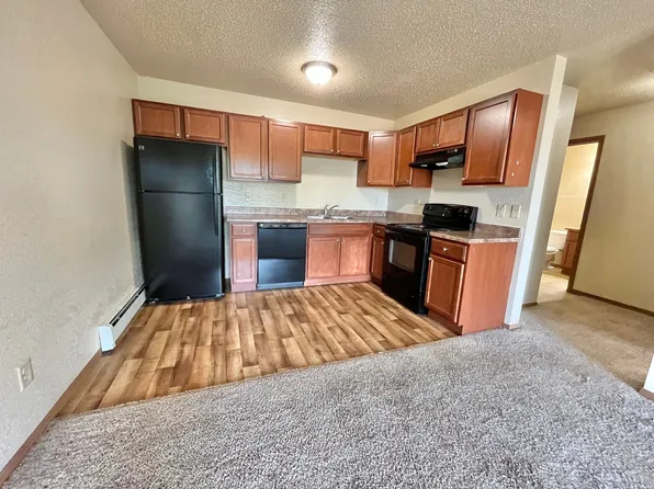 Bella Sierra Apartments, 401 N Western Ave APT 308, Sioux Falls, SD 57104