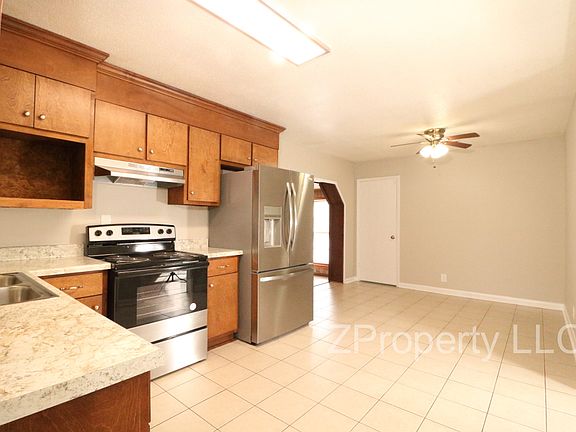 4th image of 4000 Offutt Ct NW