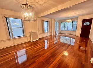 366 80th St #4, Brooklyn, NY 11209
