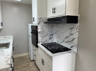 2050 Latham St APT 35, Mountain View, CA 94040