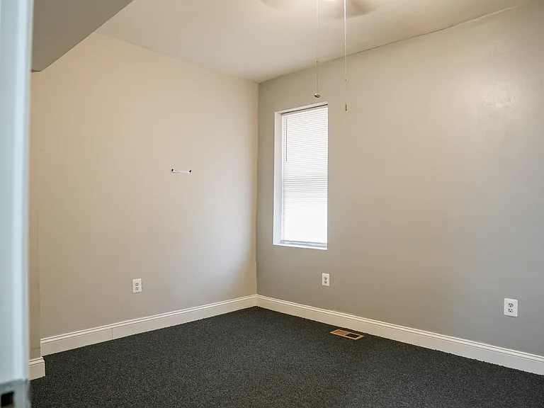 3714 Beehler Ave — Photo 16