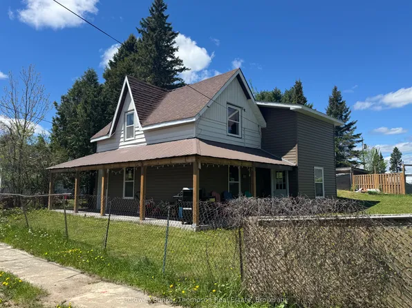 5 Bay St, Magnetawan, ON P0A 1P0