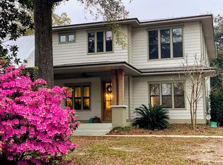 209 Grand Ave, Fairhope, AL 36532