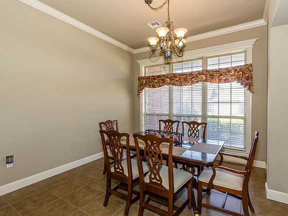Formal dining room