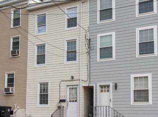 242 E 6th Ave, Conshohocken, PA