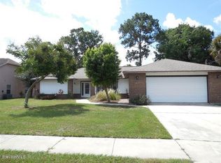 1085 Fairlawn Dr, Rockledge, FL 32955