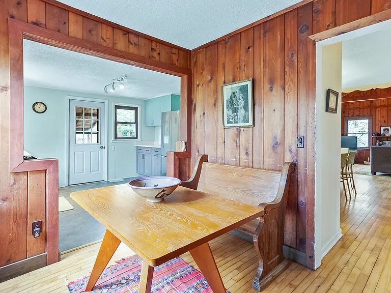 3848 Academy Rd — Photo 5