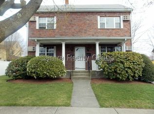 46 Rustic St #1B, Newton, MA 02458