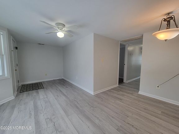 5th image of 38-40 Johnson Ln