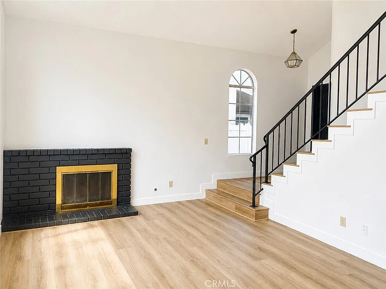 15583 Oak Springs Rd — Photo 9