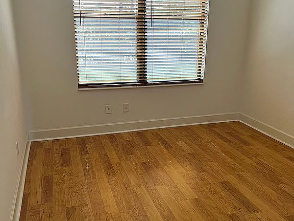 5th image of 1510 Maseno Dr