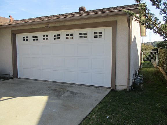 3rd image of 5379 Burford St