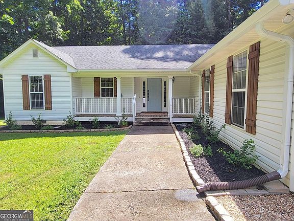 2nd image of 161 Crawfords Way