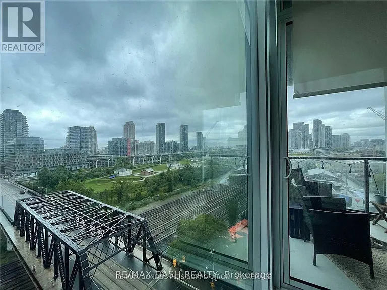 27 Bathurst St #902W — Photo 15