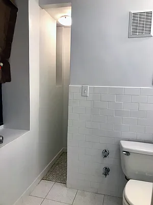 Rented by Douglas Elliman | media 11