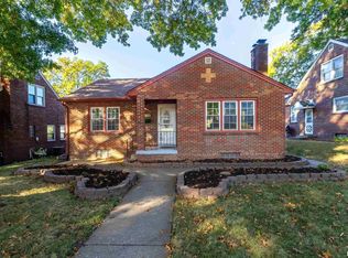 2404 Glen Pl, Davenport, IA 52804