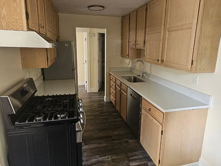 19 Ward St #B1 — Photo 2