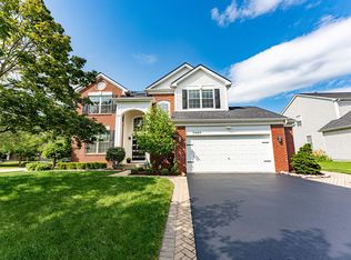 2660 Fort Sumter Ct, Aurora, IL 60503