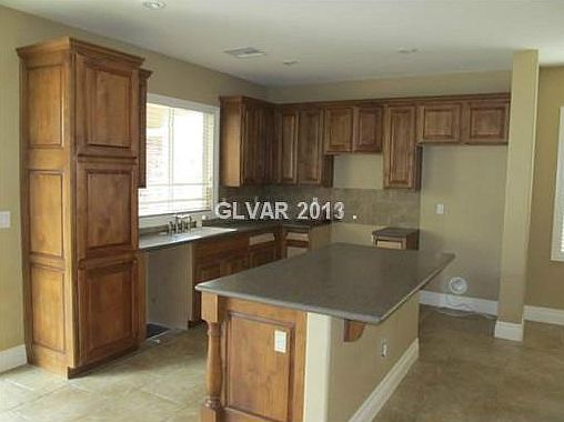2nd image of 10326 Timber Star Ln