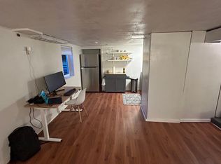 2132 SE Reedway St #B, Portland, OR 97202