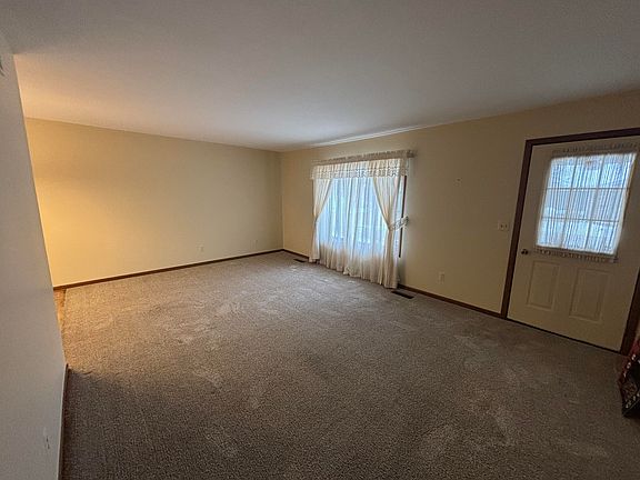 5th image of 230 S State St APT 147