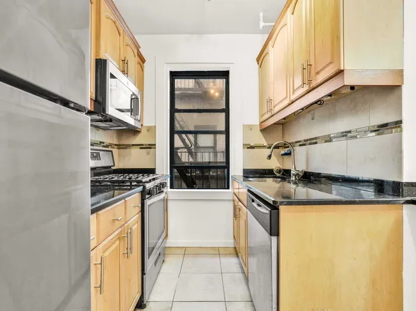 21-28 35th Street image 6 of 19