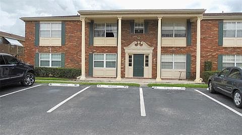 1st image of 1920 E Edgewood Dr E APT D3