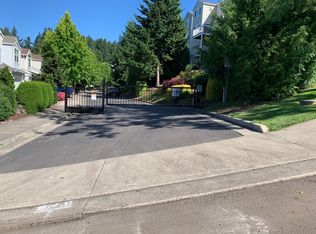 15780 SW Cherrywood Ln, Tigard, OR