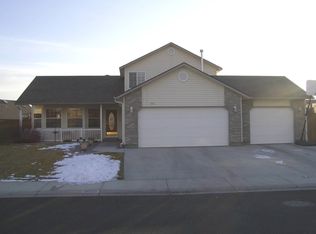 1925 E Mackay Dr, Meridian, ID 83642
