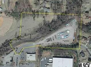 1051 7th Street Ct SE, Hickory, NC 28602