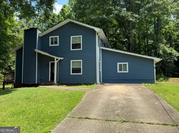 2425 Falls River Dr, Lithia Springs, GA 30122