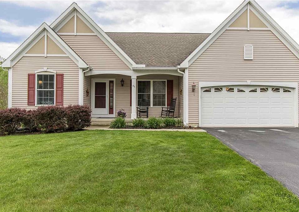 1st image of 45 Summerfield Cir