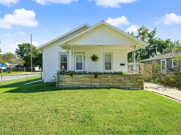 833 Sheridan St, Salina, KS 67401