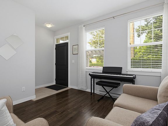 4th image of 2850 McCallum Rd #4