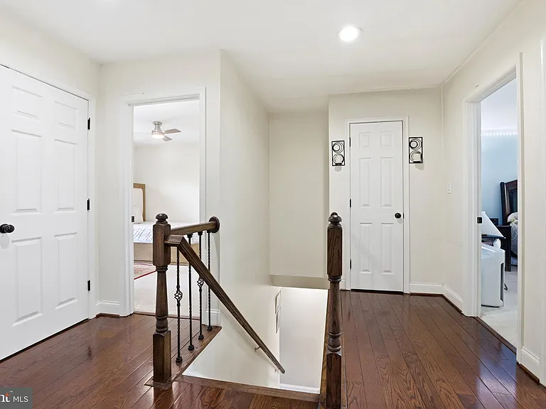 13606 Northbourne Dr — Photo 24